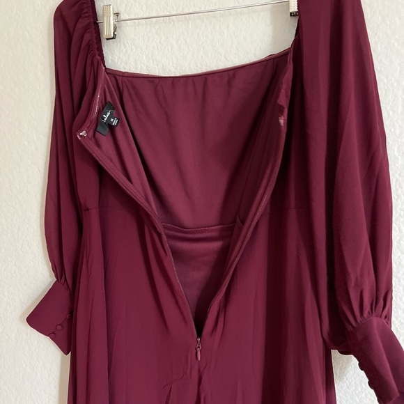 NWOT Feel the Romance Burgundy Off-the-Shoulder Maxi Dress! - Picture 7 of 7